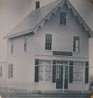 Old daguerreotype-y looking house; courtesy of Fine Daguerreotypes & Photography.
